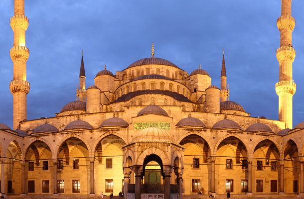 Media Dia de Estambul